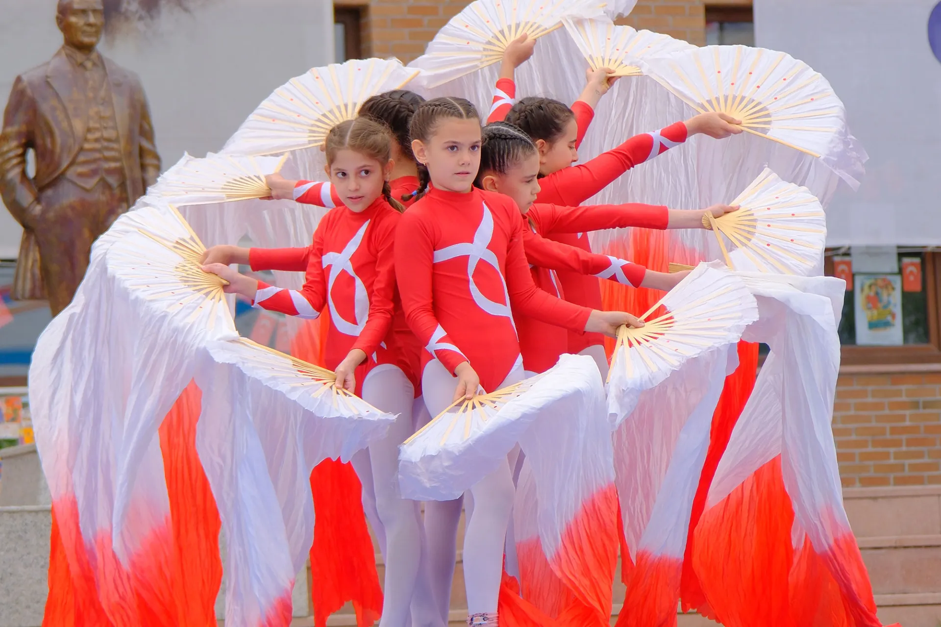 Çağdaş'ta Sanat