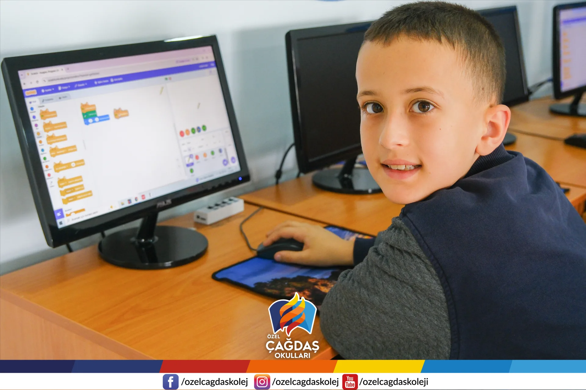 ORTAOKUL ROBOTİK DERSLERİMİZLE CODEWEEK’TE TEKNOLOJİYLE ÜRETİM!