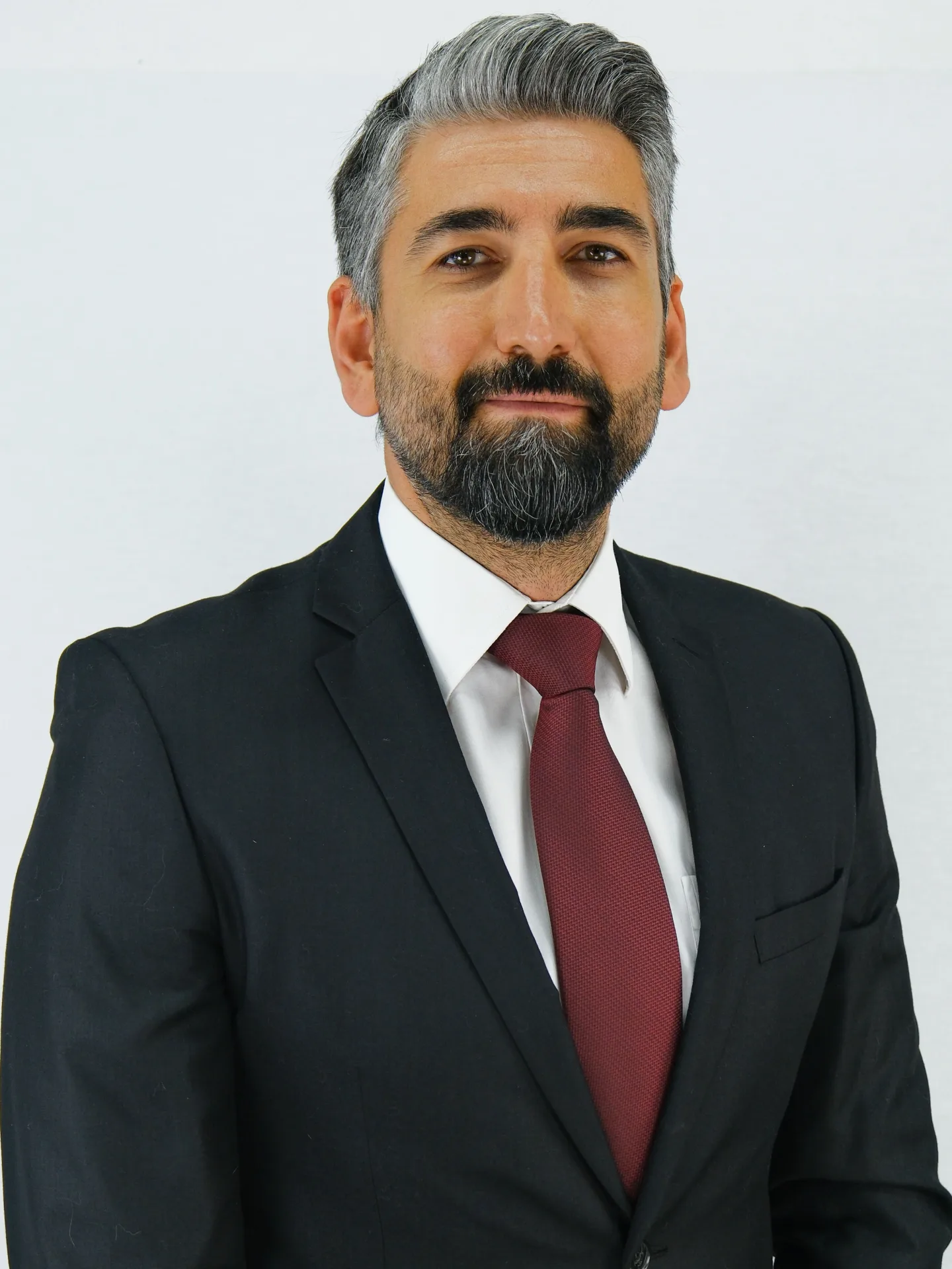 Hakan ÖZ