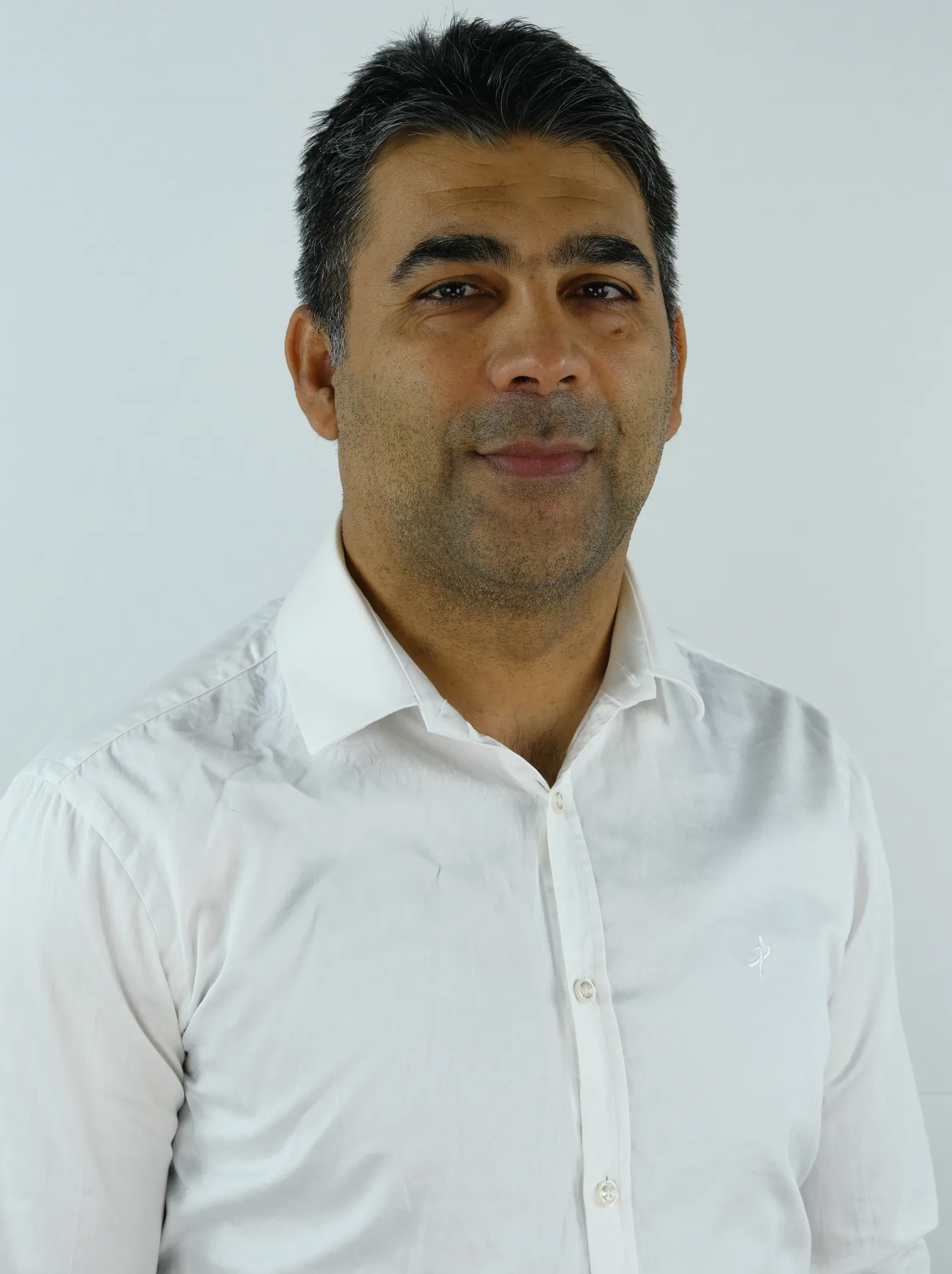 Özay YILDIZ